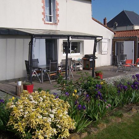 Bed and Breakfast Chez Chris Et Vince Bazoges-en-Paillers Экстерьер фото