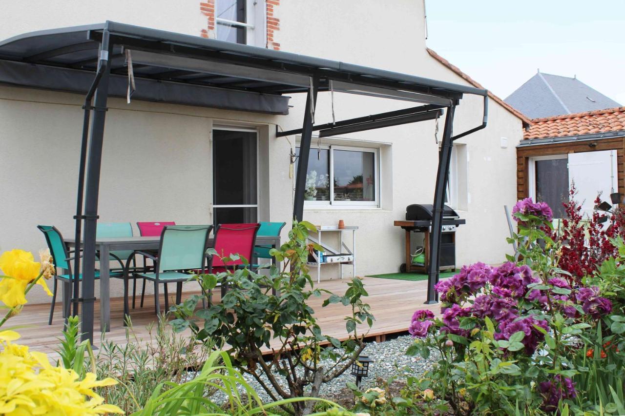 Bed and Breakfast Chez Chris Et Vince Bazoges-en-Paillers Экстерьер фото